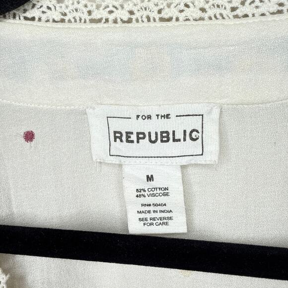 For the Republic Medium Boho Embroidered V-Neck Button-Front Pintuck Top Blouse - Picture 7 of 8